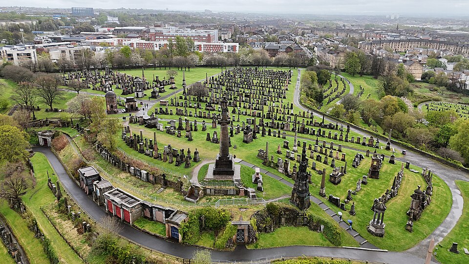 Glasgow Necropolis - aerial - 2025-04-17 01
